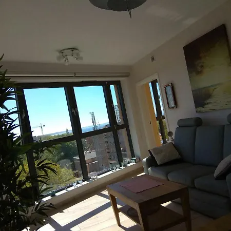 Apartment Horyzont 806 *